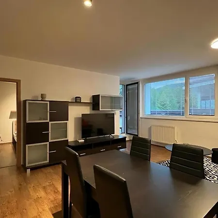 Triangel 9, Dostupnost Svahu Na Lyziach *