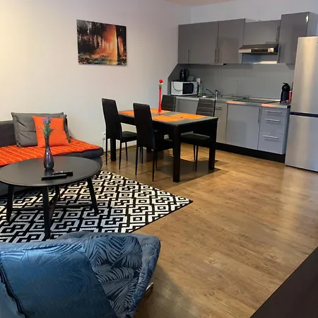 Triangel 9, Dostupnost Svahu Na Lyziach * Donovaly